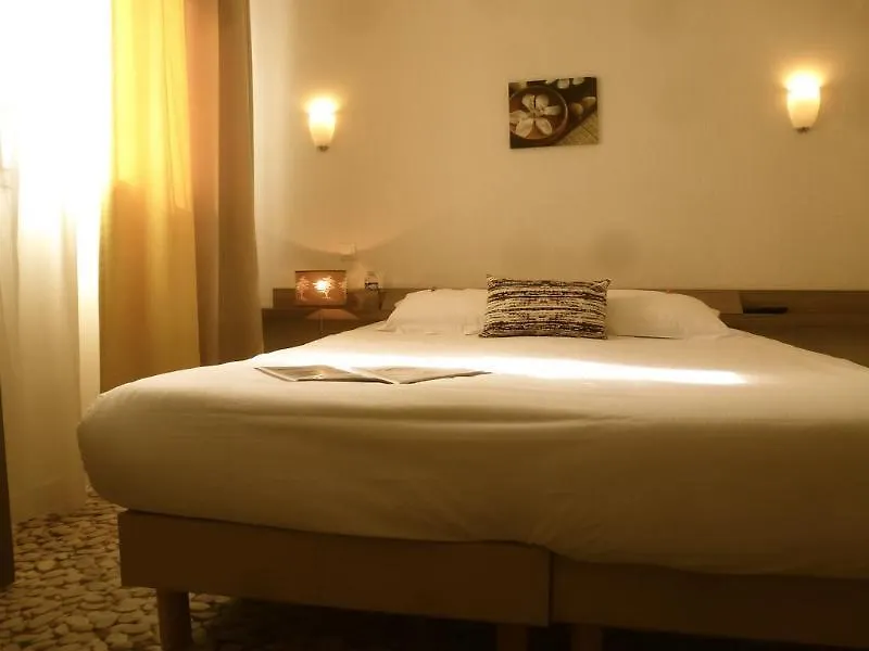 Brit Hotel Alghotel كُنْكال